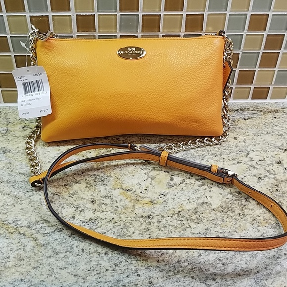 Authentic Coach Pebbled Leather Cross Body - Picture 5 of 8